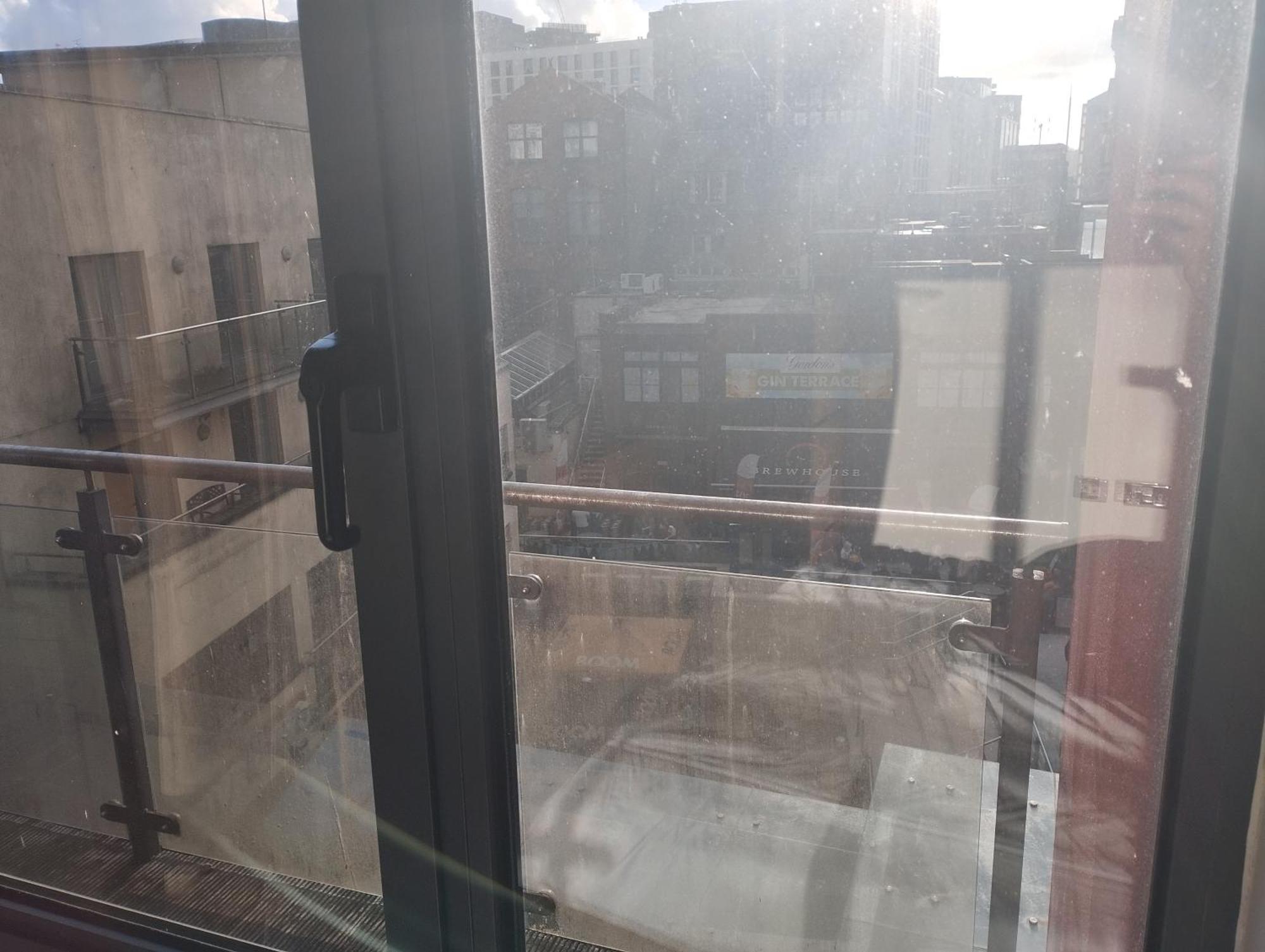 Room In Cardiff City Center - Swiftstay 外观 照片