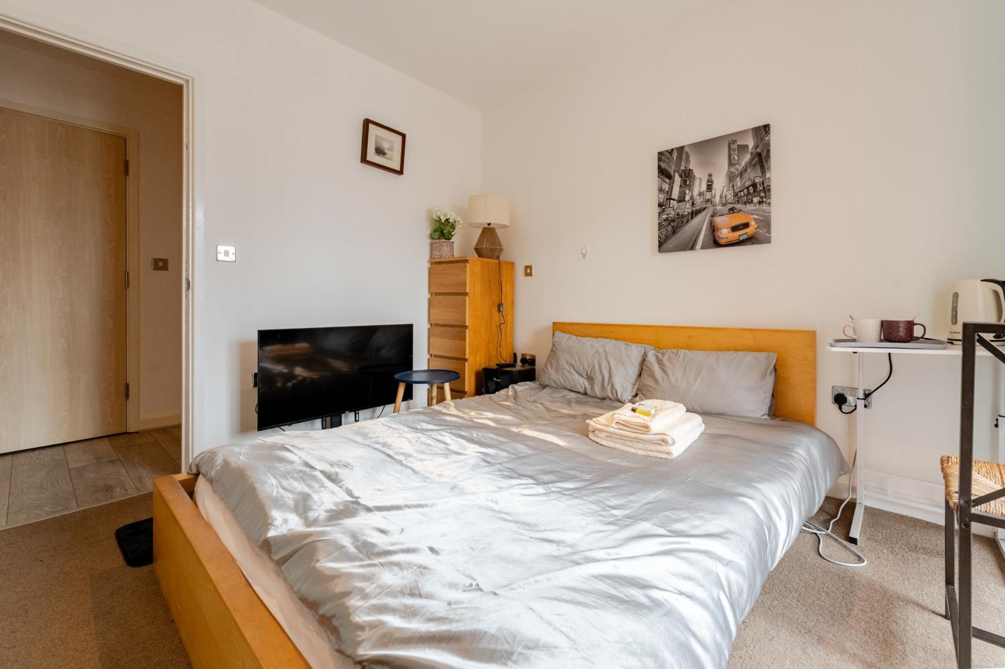 Room In Cardiff City Center - Swiftstay 外观 照片